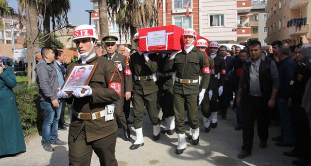 Afrin şehidi Hatay’da son yolculuğuna uğurlandı