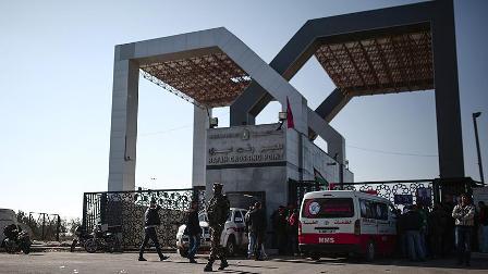 Mısır Refah Sınır Kapısı'nı kapattı