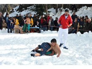 23. Uluslararası Kar Üstü Karakucak Güreşleri