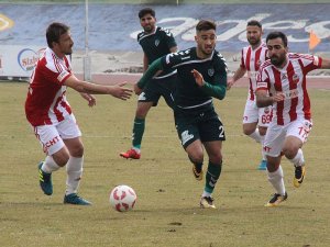 Anadolu Selçukspor sonuçtan memnun