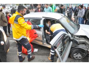 Zonguldak'ta trafik kazası: 4 yaralı