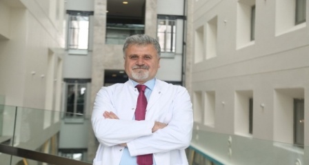 Safra ve pankreas kanalı hastalıkları için ’ERCP’ yöntemi