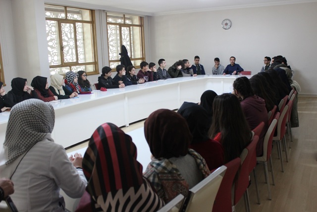 Özel Enderun Yenilikçi Eğitim Anlayışıyla Film Analizleri Yapıyor