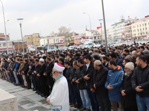 Osman Bağcı için giyabi cenaze namazı kılındı