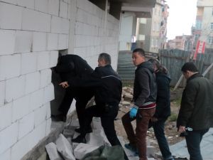 GÜNCELLEME - Pendik'te inşaatta iki ceset bulundu