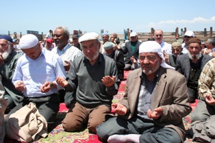 Bol yağış çiftçinin yüzünü güldürdü