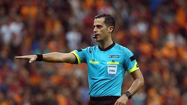 UEFA'dan Türk hakemlere görev
