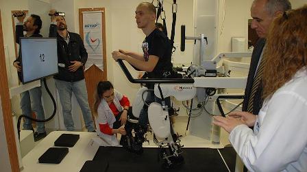 İlk adımını 22 yıl sonra attı