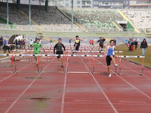 Atletizmde okullar il şampiyonası yapıldı