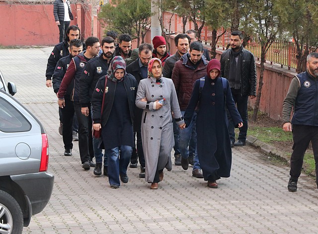 Karabük’te DEAŞ ve FETÖ operasyonu