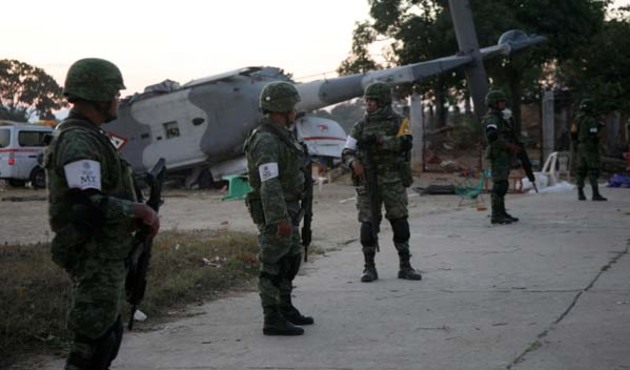 Meksika'da İçişleri Bakanı'nı taşıyan helikopter düştü! 13 ölü var...