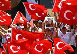 Biz Kaçkişiyiz  tartışması