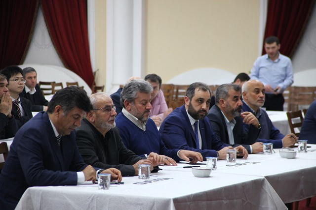 Ahmet Toker, Başarılı Lideri Anlattı