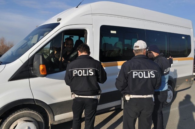 Kulu’da öğrenci servis araçlarına denetim