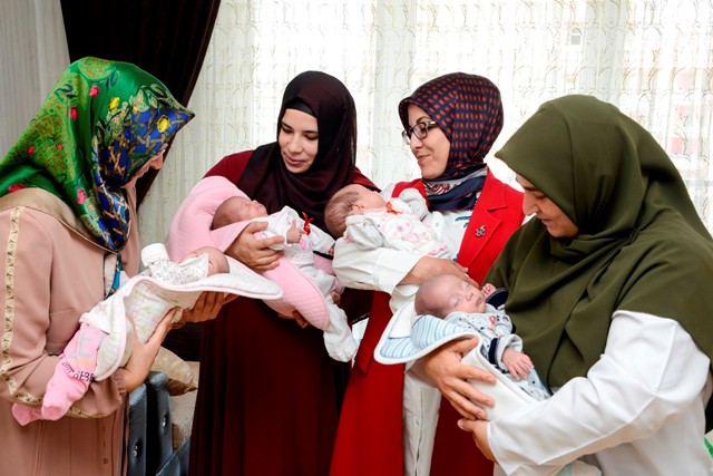 4 yılda 17 bin aile ziyaret edildi