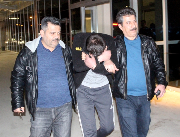 Hırsızlık şüphelileri kovalamaca sonucu yakalandı