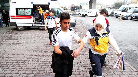 Naftalin şakası öğrencileri hastanelik etti