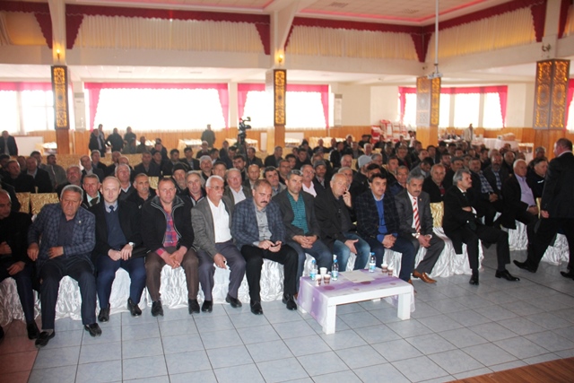 Seydişehir'de "buzağı ölümlerini önleme" eğitimi