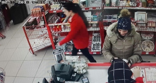 Ailecek çalışan hırsızlar otomobillerinde yakalandı