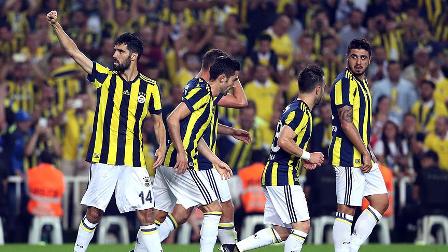 Fenerbahçe derbilerde yenilgiyi unuttu