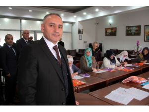 65 yaşından sonra okuma yazma öğreniyorlar