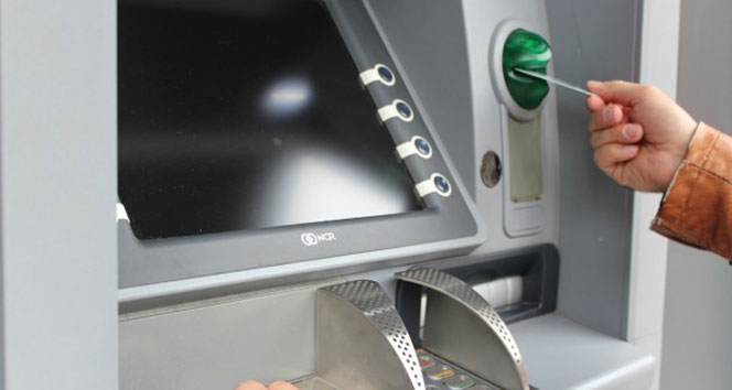 ATM'den para çekecekler dikkat! Komisyon ücreti değişti!