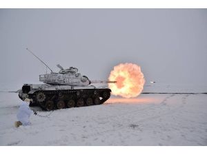 Kars'ta yerli silahlarla tatbikat