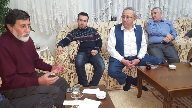 Kahramanlık abidesi bir şahsiyetti