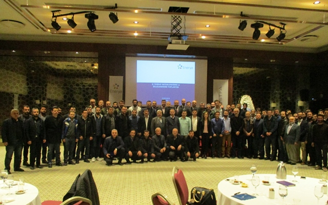 Enerya’dan İç Tesisat Firmalarına Plaket