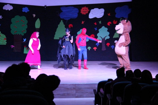 Beyşehir'de çocuk tiyatro oyunu