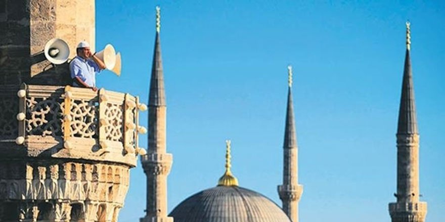 Müezzinlere İmamlık Yolu!