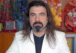 BBP'ye uzun saçlı başkan adayı