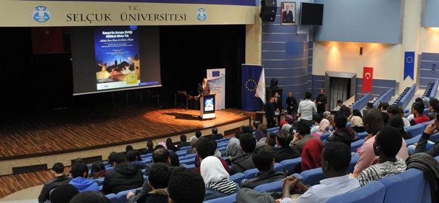 Öğrencilere Mevlana anlatıldı