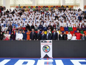 Kemer sınavı heyecanı yaşandı