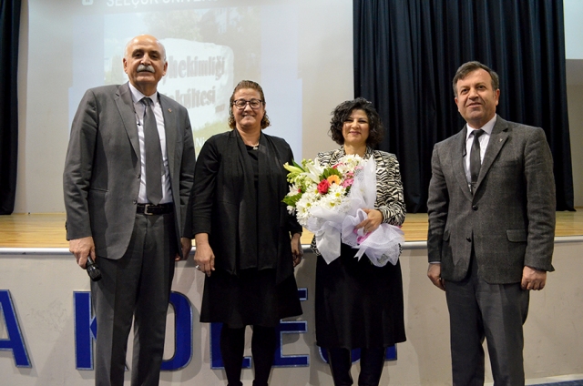 TED Konya Koleji Kariyer Günlerinde Konuk Prof. Dr. Nimet Ünlü oldu