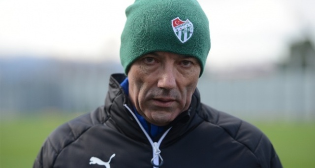 Bursaspor'da Le Guen ile yollar ayrıldı