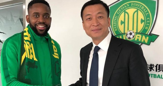Cedric Bakambu resmen Beijing Guan’da
