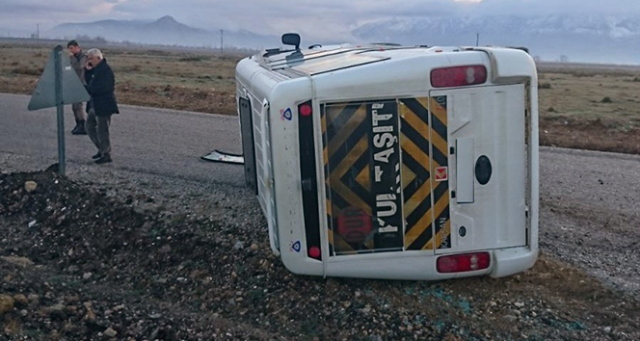 Kazada yaralanan öğrencilerin emniyet kemeri takmadıkları belirlendi