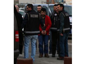 Sivas'taki FETÖ'nün hücre evleri operasyonu