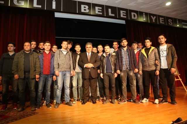 Belediye’den önemli ve güzel bir kültür hizmeti ISBN belgeli ilk kültür kitap seti tanıtıldı