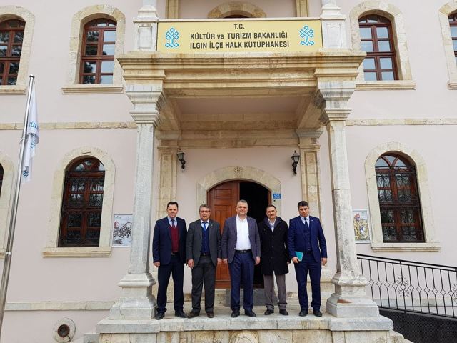 Ilgın'da Halk Kütüphanesi yeni yerinde açıldı