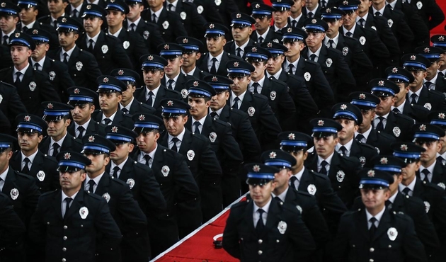 10 bin polis adayı alınacak...