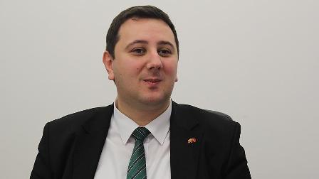 'Erdoğan'ın Makedonya ziyareti Balkan Türkleri için önemli'