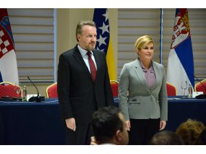 Bosna Hersek-Hırvatistan-Sırbistan Zirvesi