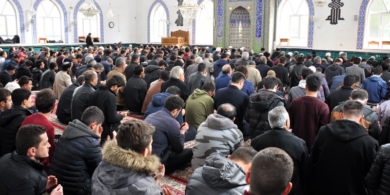 İlahiyat Fakültesinde Eller Semaya Afrin Şehitleri İçin Kalktı