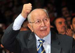 Gül'ü Erbakan'ı affettiği için yargılayalım