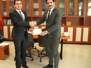 Yunak'ta üstün performans gösteren katibe başarı belgesi