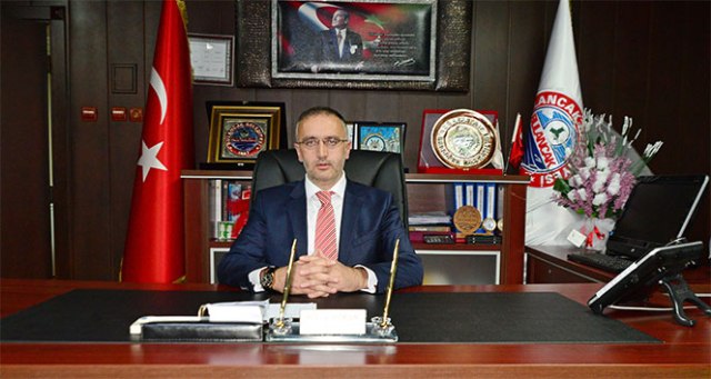 Başkan Yakar'dan yerli silah üretimine destek için örnek davranış