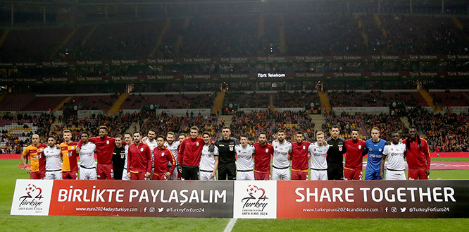 Galatasaray'ın Türk Telekom'da bileği bükülmüyor