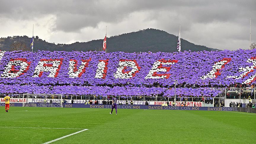 Fiorentina-Benevento maçında Astori anıldı